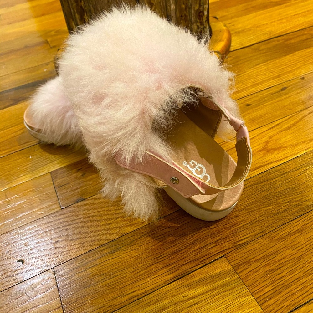 UGG Kids Girls Youth Punki Back Strap Sandals Pink